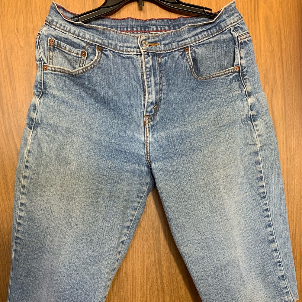 Levis Bermuda